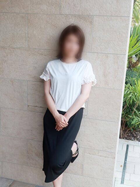 えり あげまん 梅田店（人妻ホテヘル）