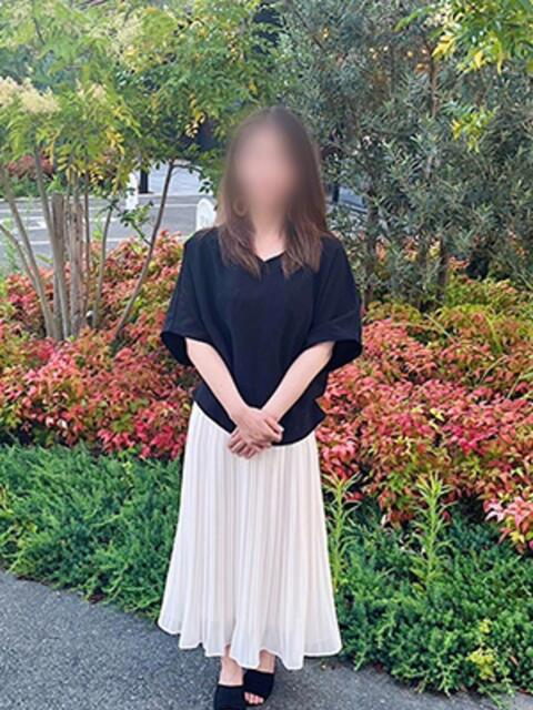 もみじ あげまん 梅田店（人妻ホテヘル）