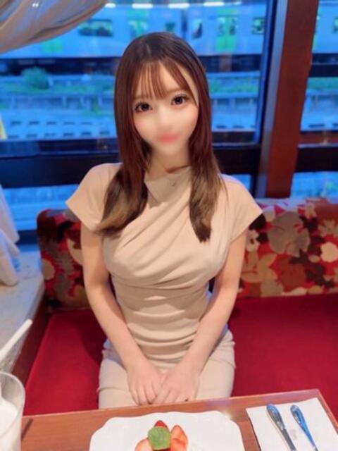 美咲まな ウルトラロイヤル（デリヘル）