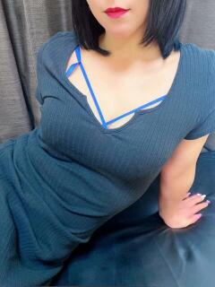 綾木りあ 癒されるワイフ（西船橋/メンズエステ）