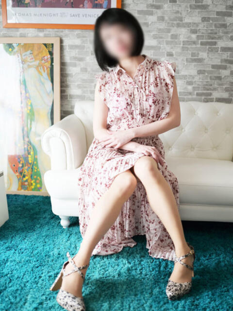 しほ アバンチュール（難波）（人妻系ヘルス）