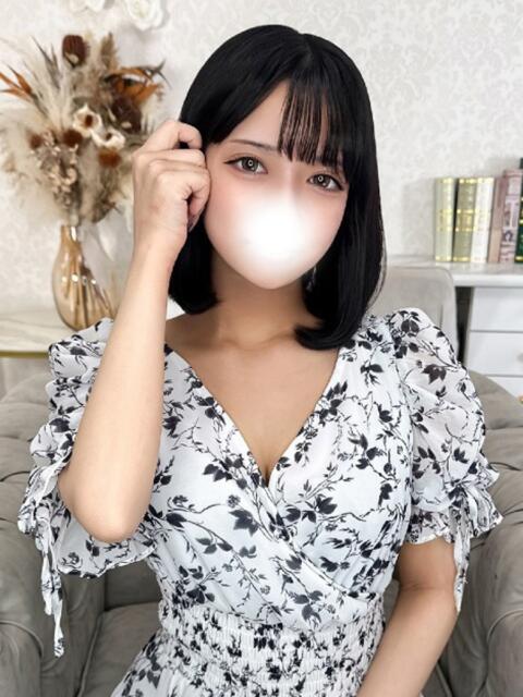 えいみ★爆乳Gカップ帰国子女★ 渋谷S級素人清楚系デリヘル chloe(デリヘル)