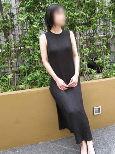 涼子 CLASSY（クラッシー）.神戸（待ち合わせ型人妻・淑女デリヘル）