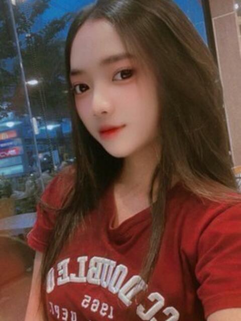 エイティーン(18)★ワカイ！ K club KNOCK（韓国デリヘル）