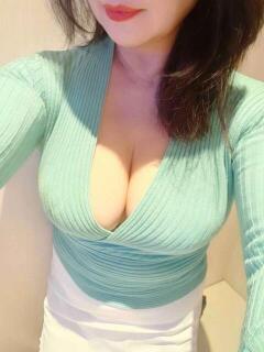 沢口らん 女神の熟女エステ（新宿・歌舞伎町/メンズエステ）