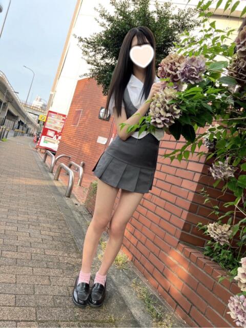 まり 新宿派遣型JK/JDリフレミスコン！（派遣型リフレ）