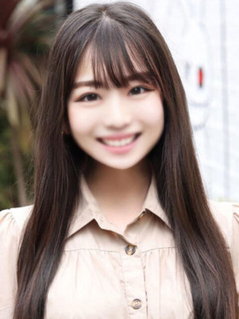 中原りおん 断りきれない美人マッサージ嬢たち（デリヘル＆エステ）