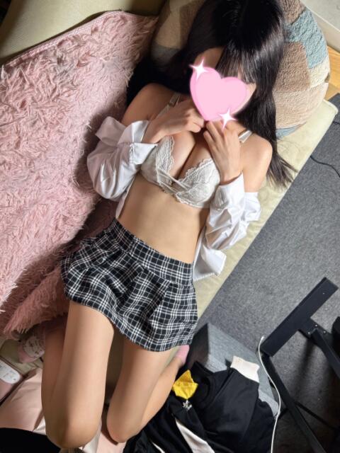 ふゆか 池袋あられ（派遣リフレ）