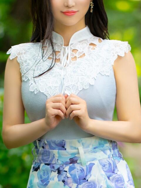 入野 真子 マダム麗奈東京(高級デリヘル)