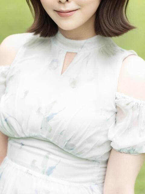 衛藤まゆ 名門大学ものがたり（オナクラ）