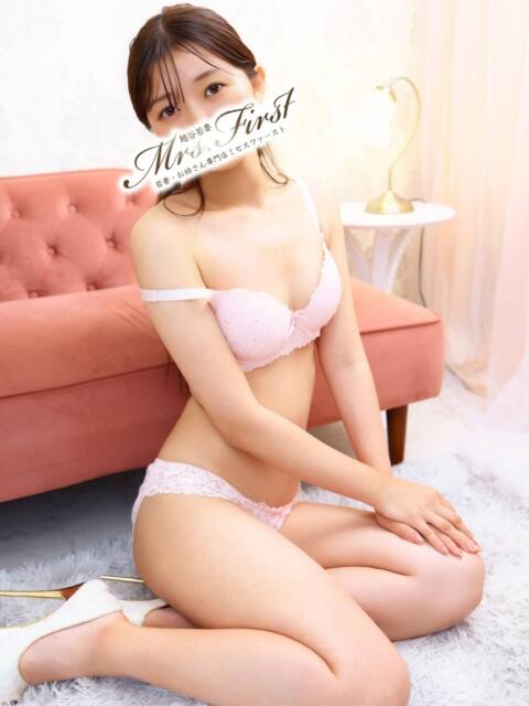 れみ ミセス ファースト -お姉さん・若妻専門店-（人妻デリヘル）