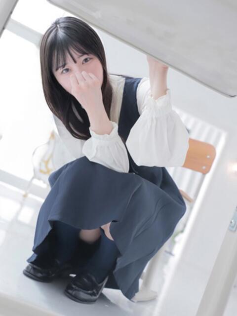 しおり ときめき純情ロリ学園～東京乙女組 新宿校（学園系デリヘル）