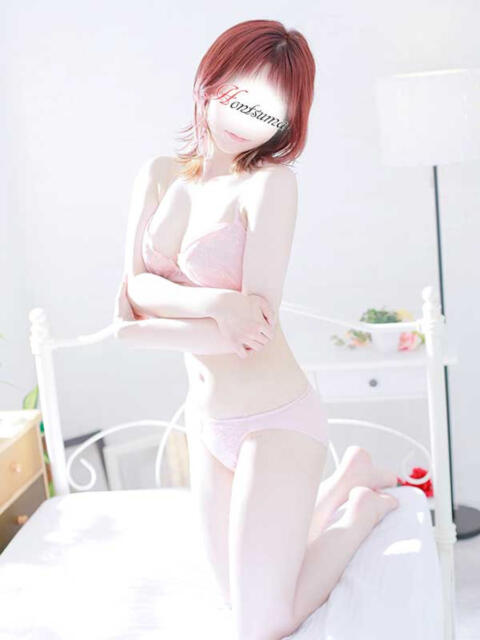 梓‐あずさ【FG系列】 ほんつま 町田/相模原店(人妻待ち合わせ&デリヘル)