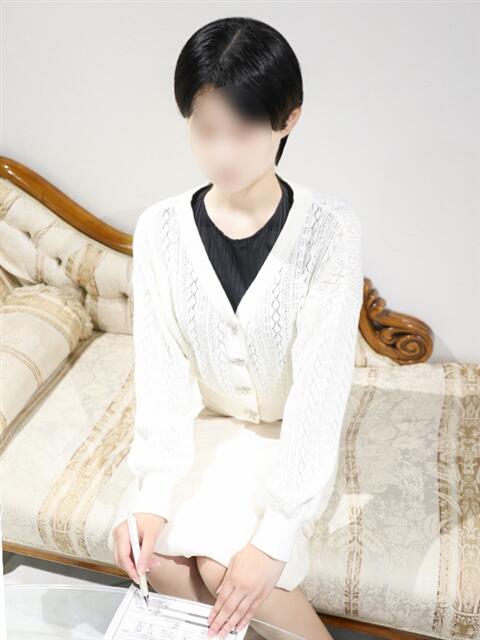 瀧本 潮佳 人妻セレブ宮殿（人妻デリヘル）