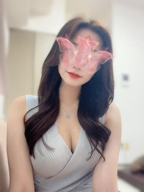 花城かれん Darlin Premium(ダーリンプレミアム)（【非風俗】メンズエステ）