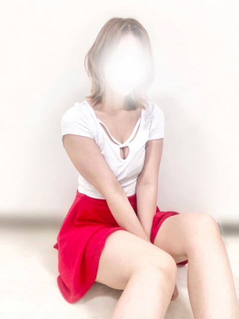 西野りおな Darlin Premium(ダーリンプレミアム)（【非風俗】メンズエステ）