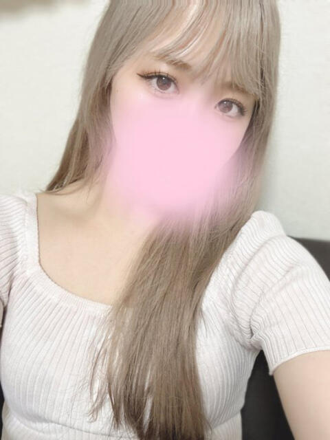 中富ひかる Darlin Premium(ダーリンプレミアム)（【非風俗】メンズエステ）