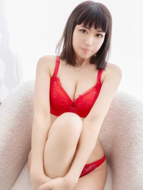 鳴海【ナルミ】 福井人妻営業所（人妻系デリヘル）