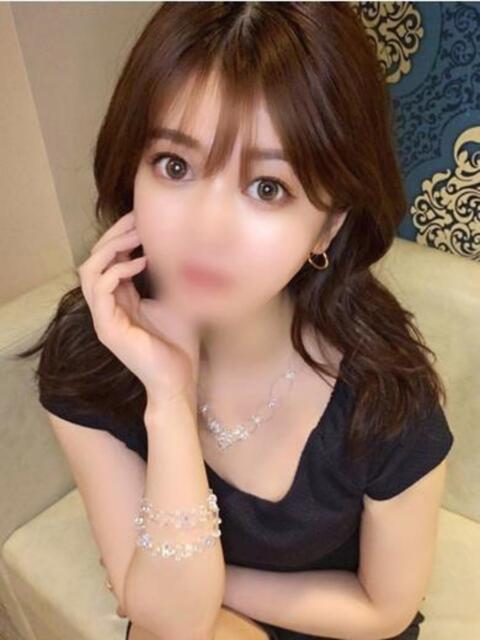 一美【カズミ】 福井人妻営業所（人妻系デリヘル）