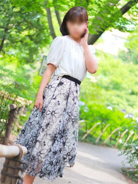 あい［神奈川］ 奥鉄オクテツ東京店（デリヘル市場）（駅待ち合わせ型人妻デリヘル）