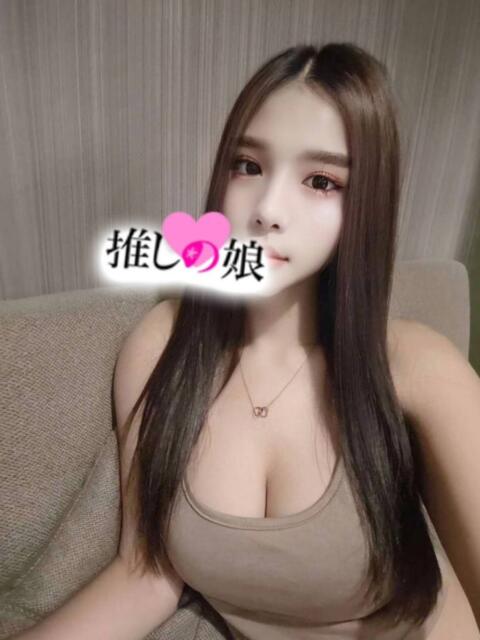クイーン 推しの娘（アジアンデリヘル）