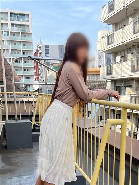 小宮山 世梨 熟女パラダイス池袋店(カサブランカグループ)(人妻熟女デリへル)