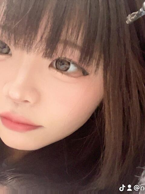 ゆの mu-mii神田店(ムーミー神田店)(キャバクラ)