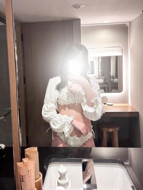 ももくろ クラブ バレンタイン大阪（素人美女専門デリヘル）