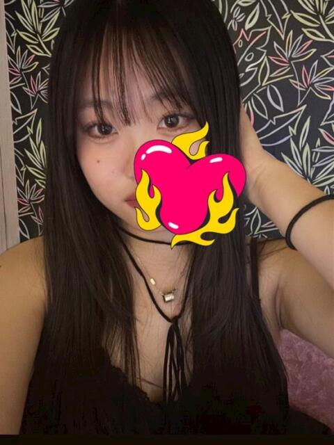 ひま mu-mii神田店（ムーミー神田店）（キャバクラ）