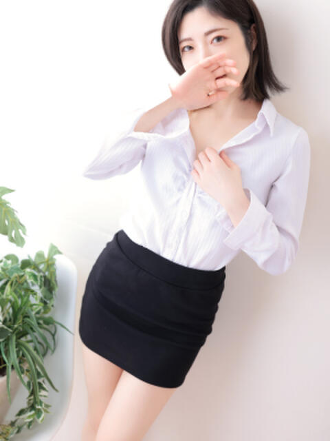 ゆうり はじめてのエステ 池袋店(ユメオト)（受付・派遣型エステ）