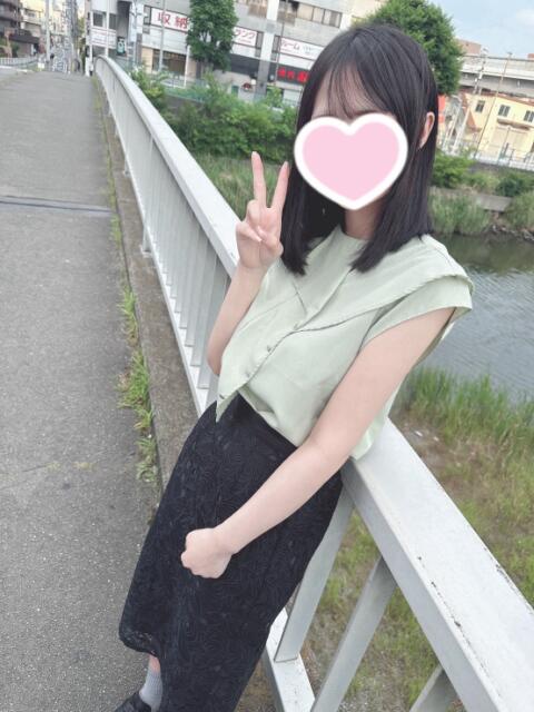 まゆゆ『神に愛されし薄幸の完璧巨乳美少女』 錦糸町派遣型JKリフレガチあい（派遣リフレ）