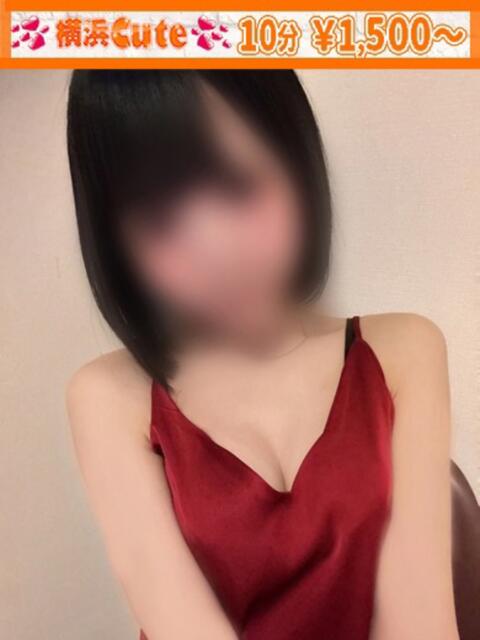 みく 横浜Cute（店舗型オナクラ＆手コキ専門店）