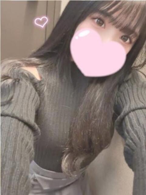 えみ スパーク梅田店（ホテヘル＆デリヘル）