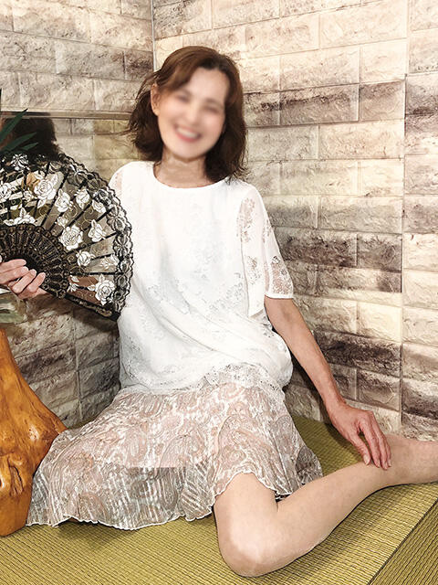 ふゆ ぐらんまま（熟女デリヘル）