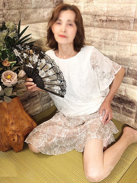 ふゆ ぐらんまま(熟女デリヘル)