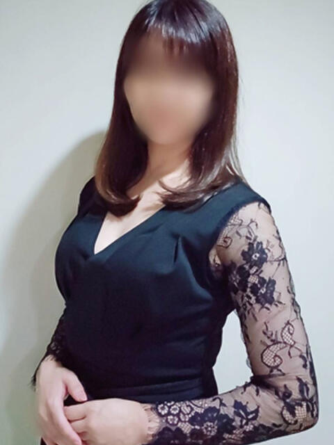 三上 東京美人妻(人妻デリヘル)