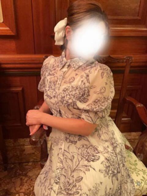 あかり 神戸人妻花壇（人妻デリヘル）