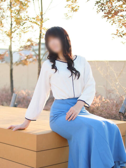 すずこ 奥様鉄道69 岡山店(駅待ち合わせ型人妻デリヘル)