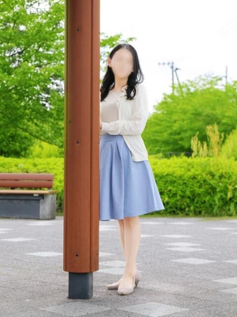 宮本 愛梨 こあくまな熟女たち沼津店(KOAKUMAグループ)(人妻・熟女デリヘル)