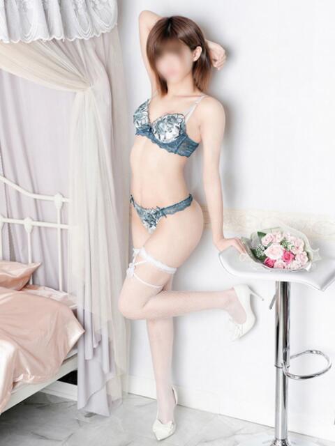 さな 若妻淫乱倶楽部(人妻デリヘル)