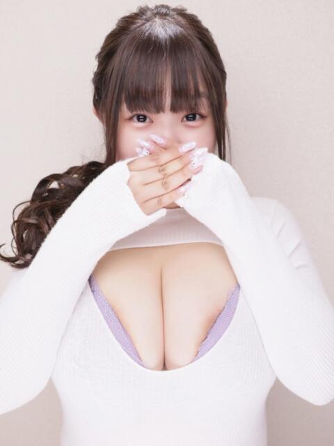 水越 BBW横浜店（巨乳・巨尻・痴女専門デリヘル）