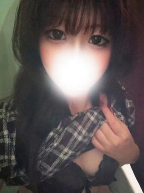 あすま 全裸の女神orいたずら痴漢電車（ホテヘル）