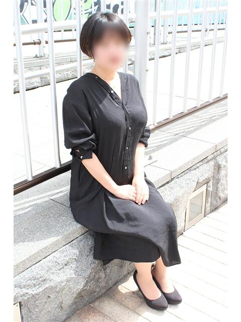 さほ 奥鉄オクテツ大阪（駅待ち合わせ型人妻デリヘル）