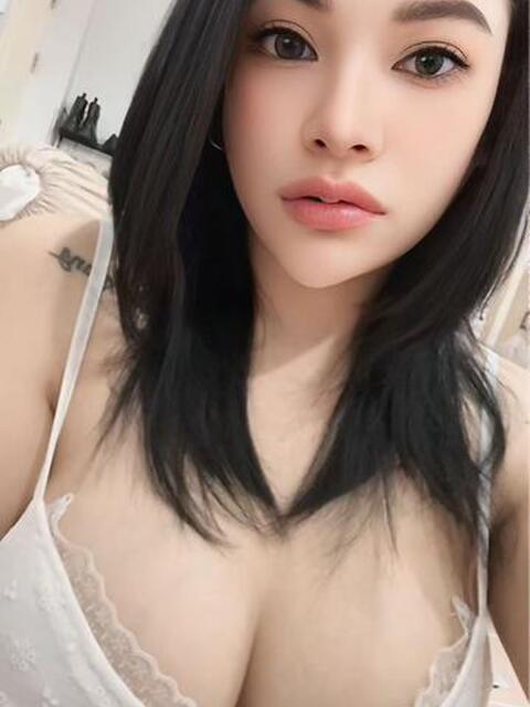 フォン ラヴィアン（アジアンデリヘル）