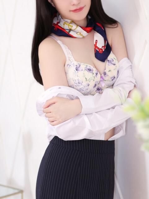 大崎 茉祐紗 虎ノ門空港(高級デリヘル)