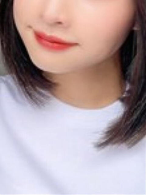 桃 SHANGRILA（シャングリラ)（高級デリヘル）