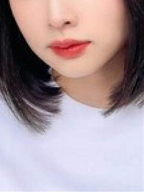 桃 SHANGRILA（シャングリラ)（高級デリヘル）