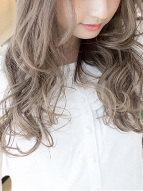 雫 SHANGRILA(シャングリラ)(高級デリヘル)