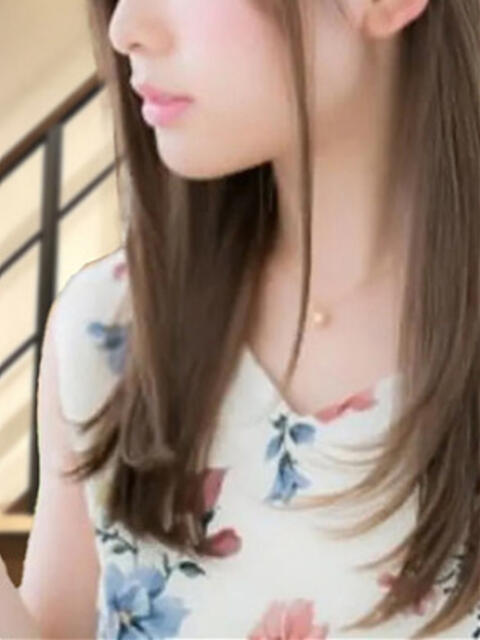 史帆 SHANGRILA（シャングリラ)（高級デリヘル）