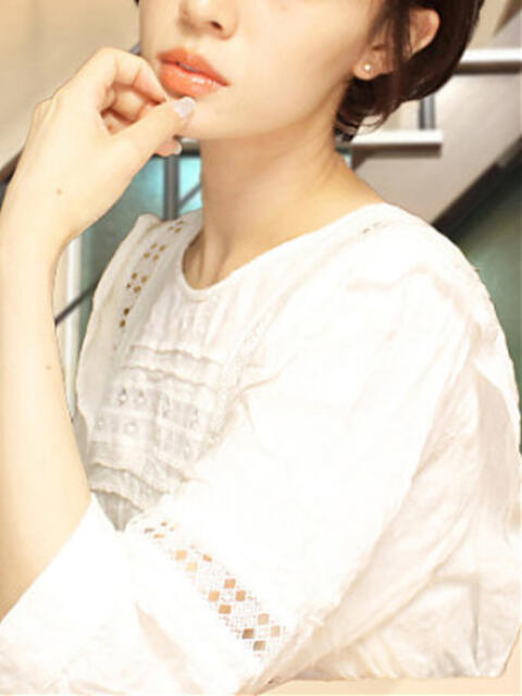 夏芽 SHANGRILA(シャングリラ)(高級デリヘル)